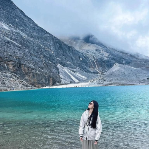 CÔNG TY TNHH DU LỊCH GOLDEN SKY