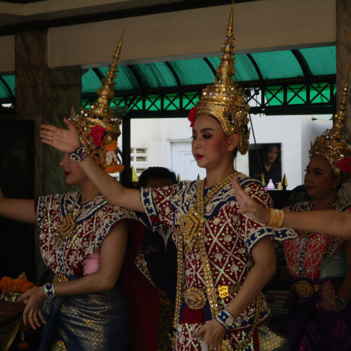 CÔNG TY TNHH DU LỊCH GOLDEN SKY